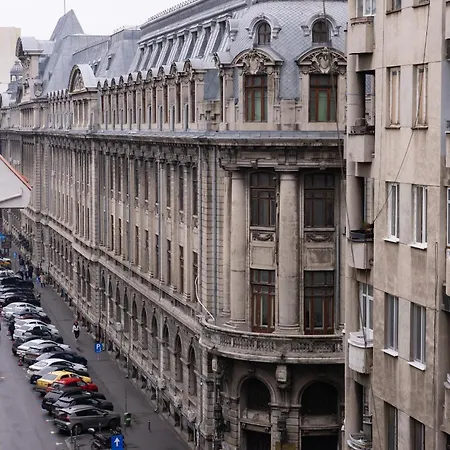 New Calea Victoriei, Old Apartment *