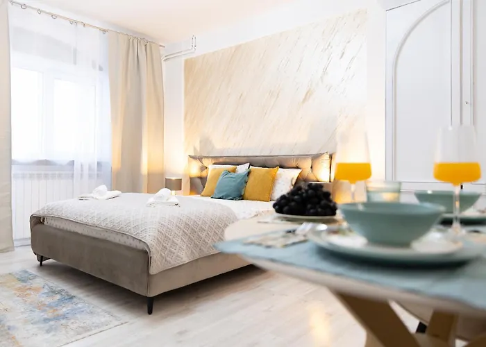 New Calea Victoriei, Old