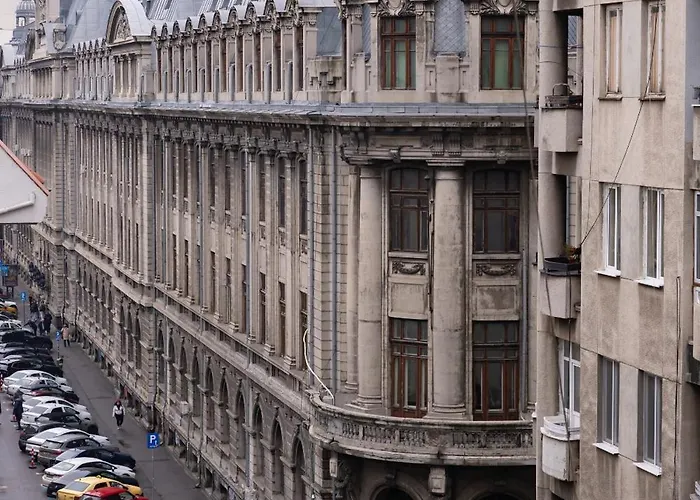 New Calea Victoriei, Old Appartement *